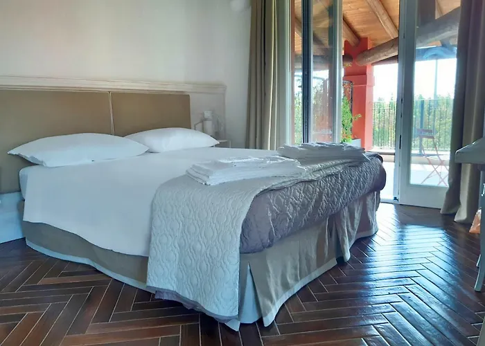 Santa Maria Di Lorgana 미네르비오