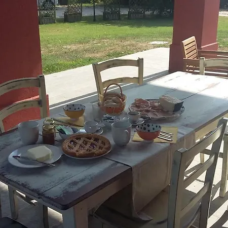 Santa Maria Di Lorgana 3* 麦比欧