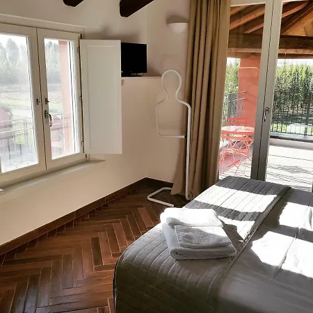 Santa Maria Di Lorgana Panzió